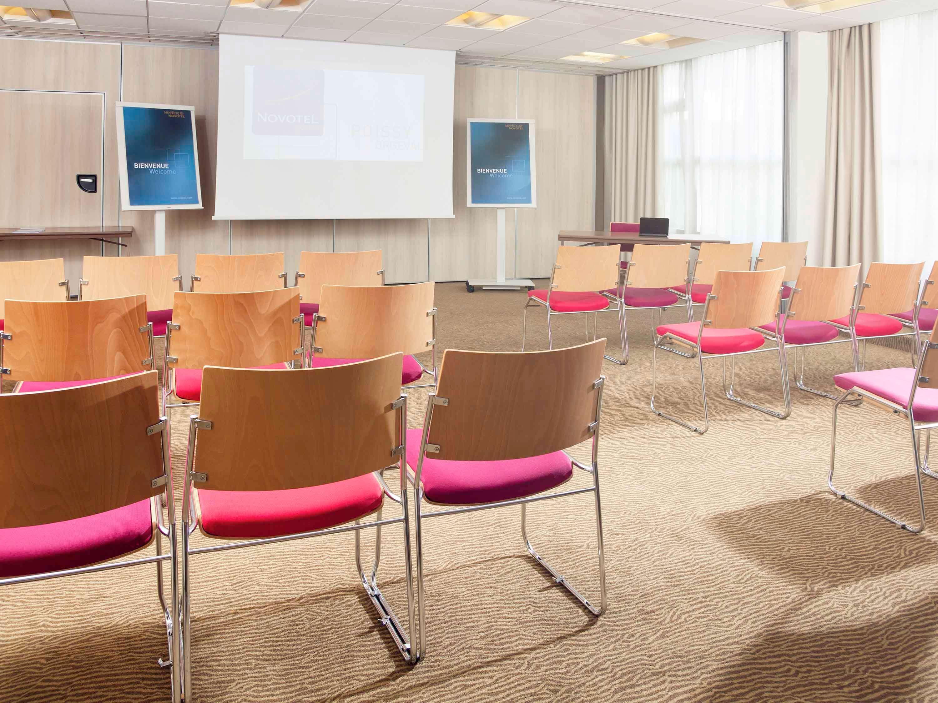 Novotel Poissy Orgeval 4*