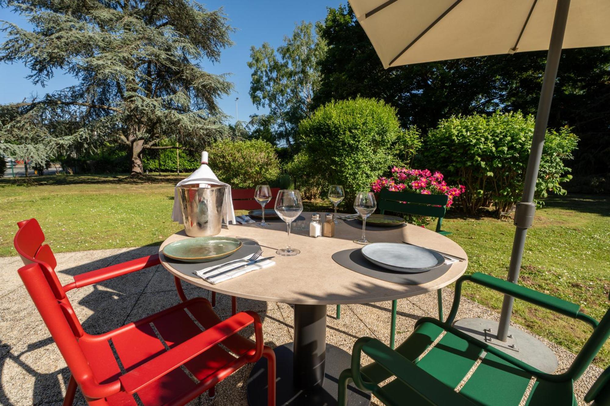 Hotel Novotel Poissy 4*